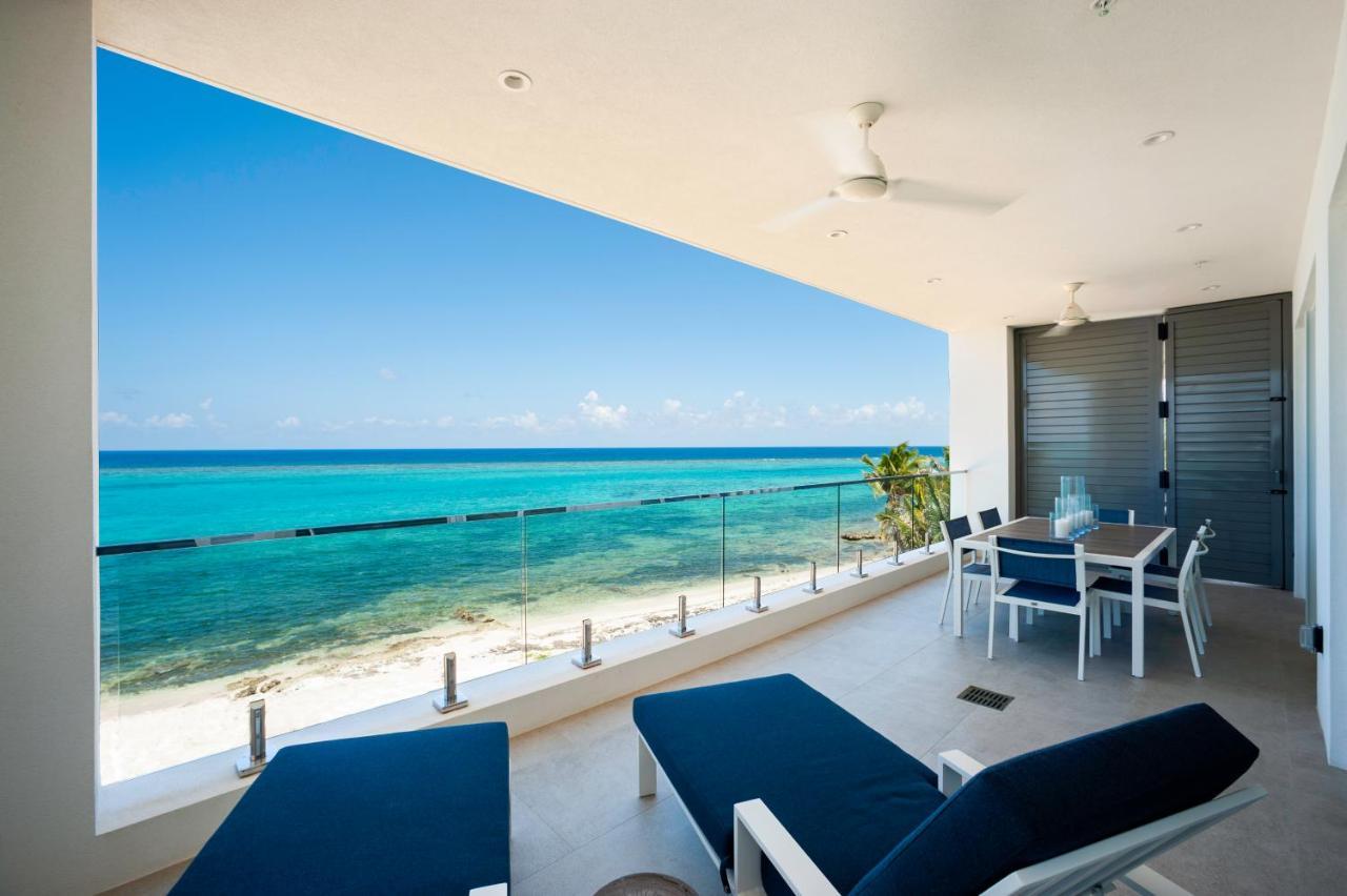 Rum Point Club Residences Driftwood Village Exterior photo