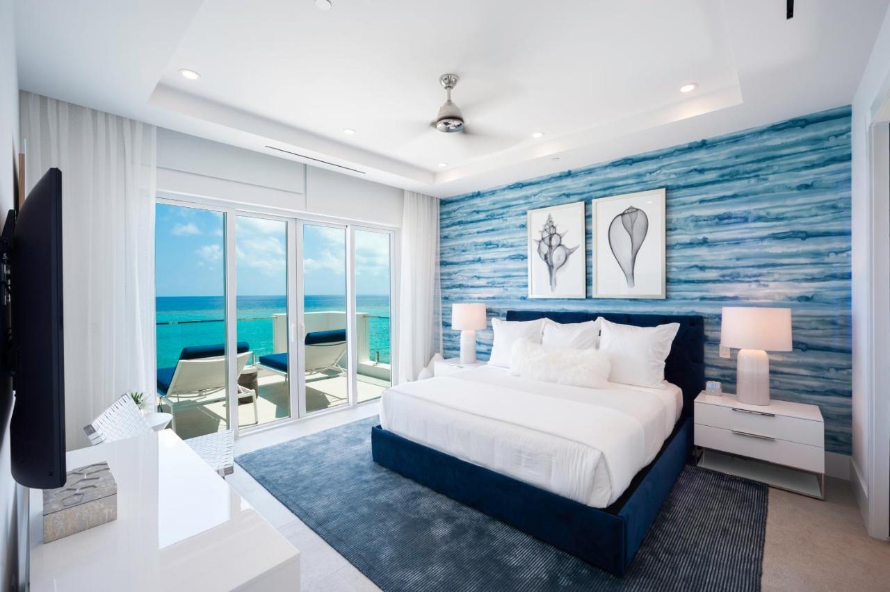 Rum Point Club Residences Driftwood Village Exterior photo
